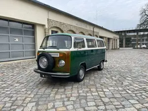 Volkswagen T2 2l Flachmotor, sehr guter Zustand