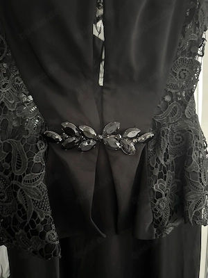 schwarzes abendkleid 