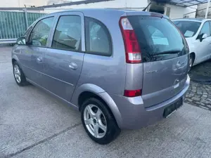 Opel Meriva Bild 2