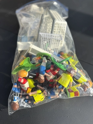 Playmobil, viele Figuren und Themenbereiche, günstige Gelegenheit