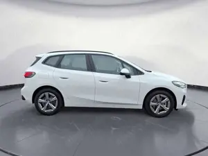 BMW 220 Steptronic DCT AHK Driving As Bild 5