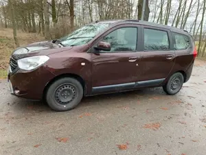 Dacia Lodgy Lodgy TCe 115 Stepway Celebration Bild 3