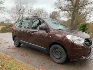 Dacia Lodgy Lodgy TCe 115 Stepway Celebration Bild 2