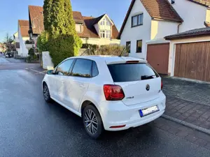 Volkswagen Polo Polo V  5-Türer 1.2 TSI Blue Motion Technology All