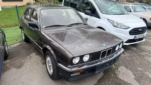 BMW 320 i