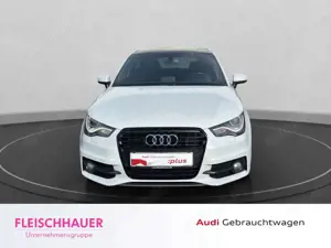 Audi A1 1,4 S line  DSG+Pano+Xenon+APS+Navi+SpStz. Bild 2