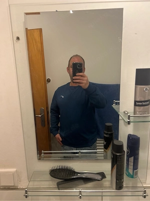 Nur Frauen. Daddy sucht Füße.