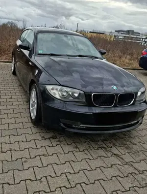 BMW 118 118i Aut.