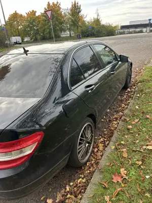 Mercedes-Benz C 180 Kompressor BlueEFFICIENCY