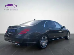 Mercedes-Benz S 560 Maybach Limousine 4Matic Bild 4