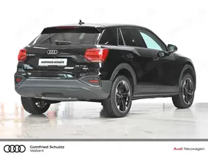 Audi Q2 S tronic 35 TFSI basis Bild 3