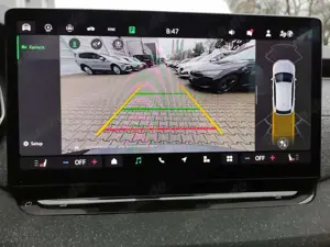 Skoda Octavia Combi Balance 2.0 TDI DSG AHK NAVI LED Bild 5