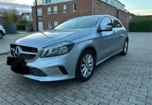 Mercedes-Benz A 180 A-Klasse (BlueEFFICIENCY) Style