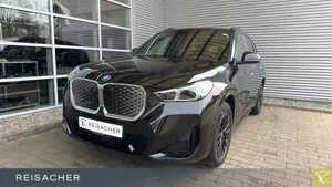 BMW iX1 eDrive20 Sportpaket Laden AC Ladekabel
