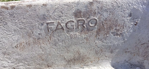 Alte Metallschubkarre (FAGRO Groß-Gerau) ca. 65 Jahre