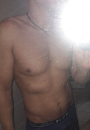 suche nen hetero bi Kumpel dem unkomplziert diskret öfter ein blasen, lutschen 