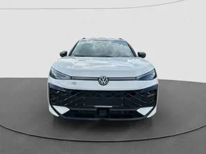 Volkswagen T-Roc 1.5 eTSI DSG R-Line BLACK-STYLE NAVI HuD IQ.LIGHT Bild 5