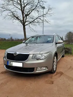 Skoda Superb Superb Combi 2.0 TDI DSG Elegance
