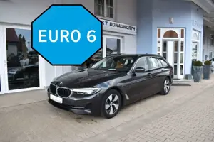 BMW 520 d Touring Aut. Mild Hybrid Navi PanoDach HUD Bild 2