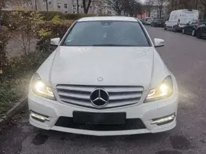 Mercedes-Benz C 220 C-Klasse Diesel CDI BlueEFFICIENCY AVANTGARDE