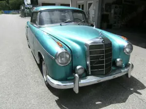 Mercedes-Benz 220 Ponton 220 SE