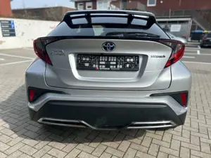 Toyota C-HR Hybrid Team D Navi LED ACC ACP SHZ DAB HZG Bild 4