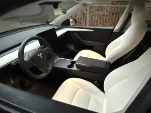 Tesla Model Y Bild 4