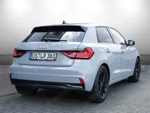 Audi A1 Sportback 30 TFSI advanced LED+NAVI+SZH-VORNE Bild 2
