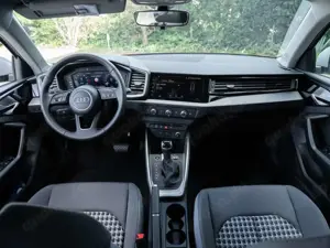 Audi A1 Sportback 30 TFSI advanced LED+NAVI+SZH-VORNE Bild 5