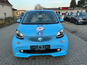 smart forTwo cabrio Brabus Edition 90PS-LED-NAVI-KAM Bild 2