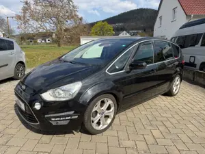 Ford S-Max Titanium *ACC*Xenon*AHK*Pano*HU 07/26*Automatik*