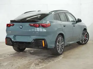 BMW iX2 xDrive30 M Sport Pro 20" ab 559€ mtl. o. AZ Bild 5