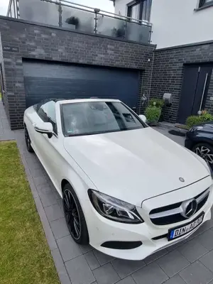 Mercedes-Benz C 250 Cabrio 9G-TRONIC