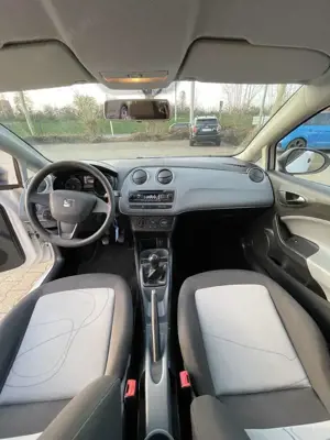 SEAT Ibiza ST Reference ECOMOTIV 1.2 TDI+ KLIMA+ TÜV NEU+ E-F Bild 5