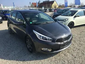 Kia Ceed / cee'd Edition, Temp,Klimaaut., Sitzheiz.usw.!