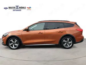 Ford Focus Turnier Active *AHK/ LED/ ACC* Bild 3