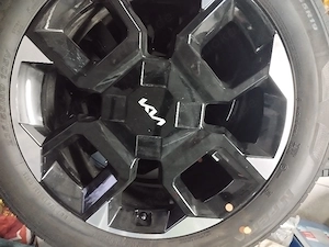 KIA EV5 GT-Line Kompletträder 235 55 R19 105V, DOT 1725 neu"