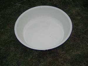 alte Emailleschüssel Emailleschale Waschschale Untersetzter Antik