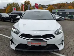 Kia Ceed / cee'd Ceed 1.5T DCT Platinum*AKTION! Bild 3