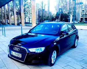 Audi A3 A3 1.5 TFSI cylinder on demand Limousine sport
