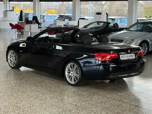 BMW 325 i Cabrio/M-Paket/Xenon/Leder/Memory/HK/PDC Bild 2