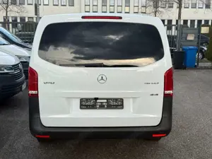Mercedes-Benz Vito 116 CDI Lang 4x4 GTronic*LED*KAMERA*DAB*NAV Bild 4