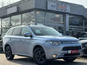 Mitsubishi Outlander *Temp*ECO*Hybrid*Navi*2-Z.Klimaaut*