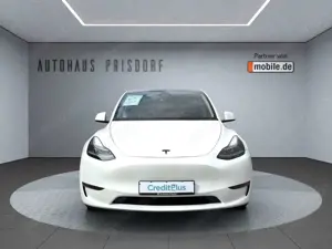 Tesla Model Y Bild 2