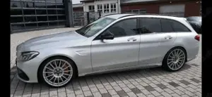 Mercedes-Benz C 63 AMG S T Speedshift 7G-MCT