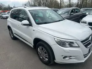 Volkswagen Tiguan 2,0TDI 140 PS 4 MOTION R_LINE PANORAMA LEDER EURO5