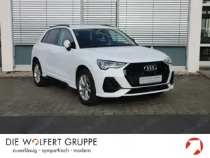 Audi Q3 S line 45 TFSI e 0,5%*AHK*CARPLAY*ACC*NAVI*SH
