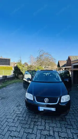 Volkswagen Touran 2.0 TDI DPF DSG Trendline