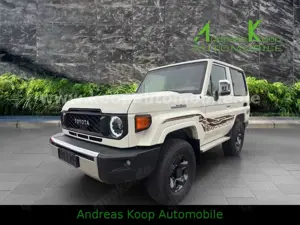 Toyota Land Cruiser GDJ 71 2,8-Diesel Aut.  DLX SOFORT