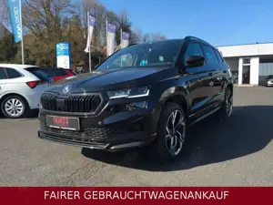 Skoda Karoq KAROQ SPORTLINE TDI 150 PS 4x4 AHK MATRIX 19ZOLL